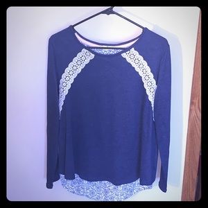 Mason & Belle Peek a Boo Top